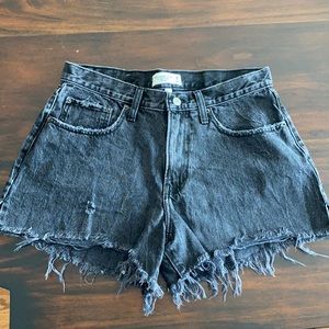 Abercrombie Curve Love Boyfriend Short